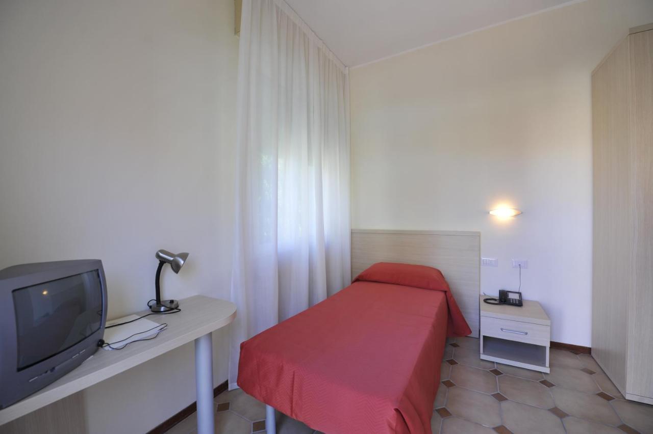 סן ברתולומיאו אל מארה Hotel Villa San Giuseppe חדר תמונה